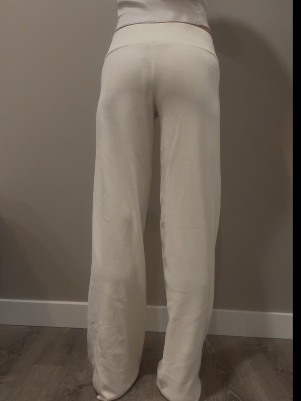 Garage Chenille Low Rise Pants in Cream - Picture 5 of 7